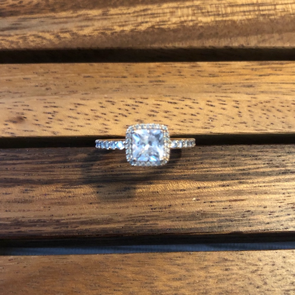 PANDORA “Square Sparkle Halo” Ring